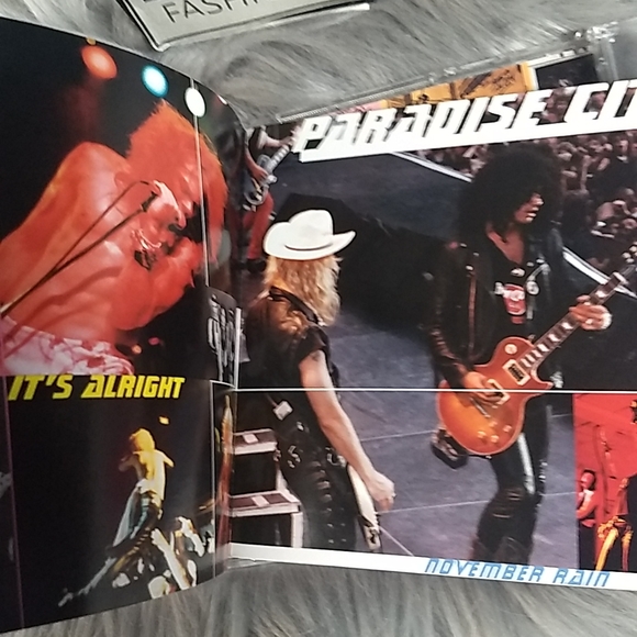 Guns N' Roses: Era 87-93, 2 CD set - Picture 13 of 16